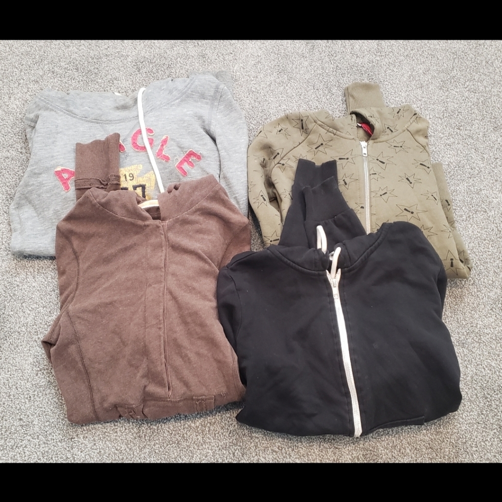 Women's size 2/small hoodie bundle